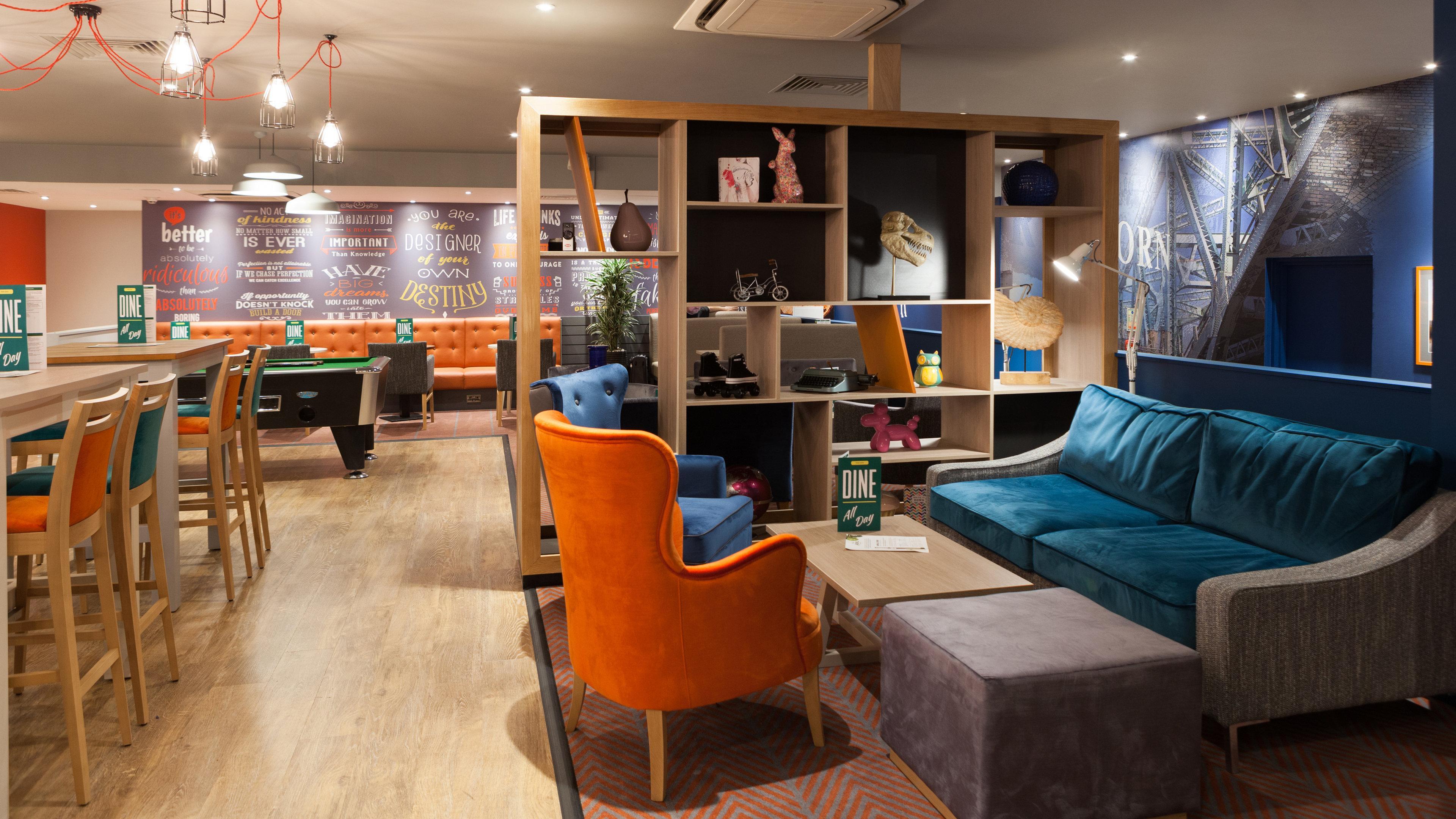 Holiday Inn Runcorn M56 Junction 12 By Ihg Esterno foto