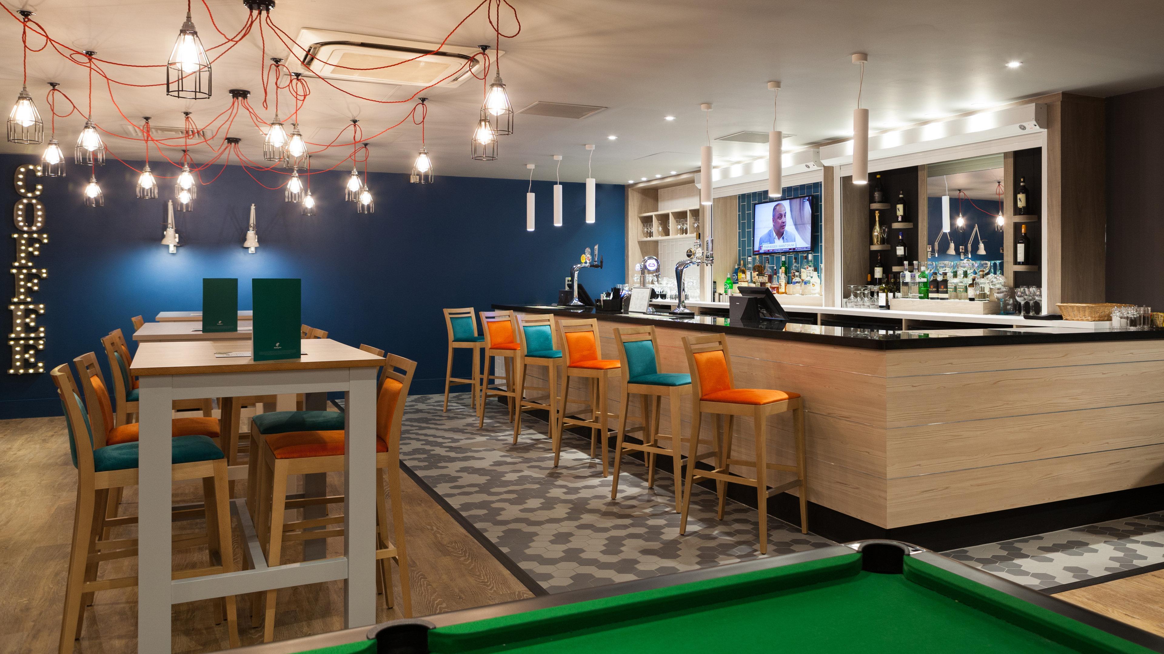 Holiday Inn Runcorn M56 Junction 12 By Ihg Esterno foto