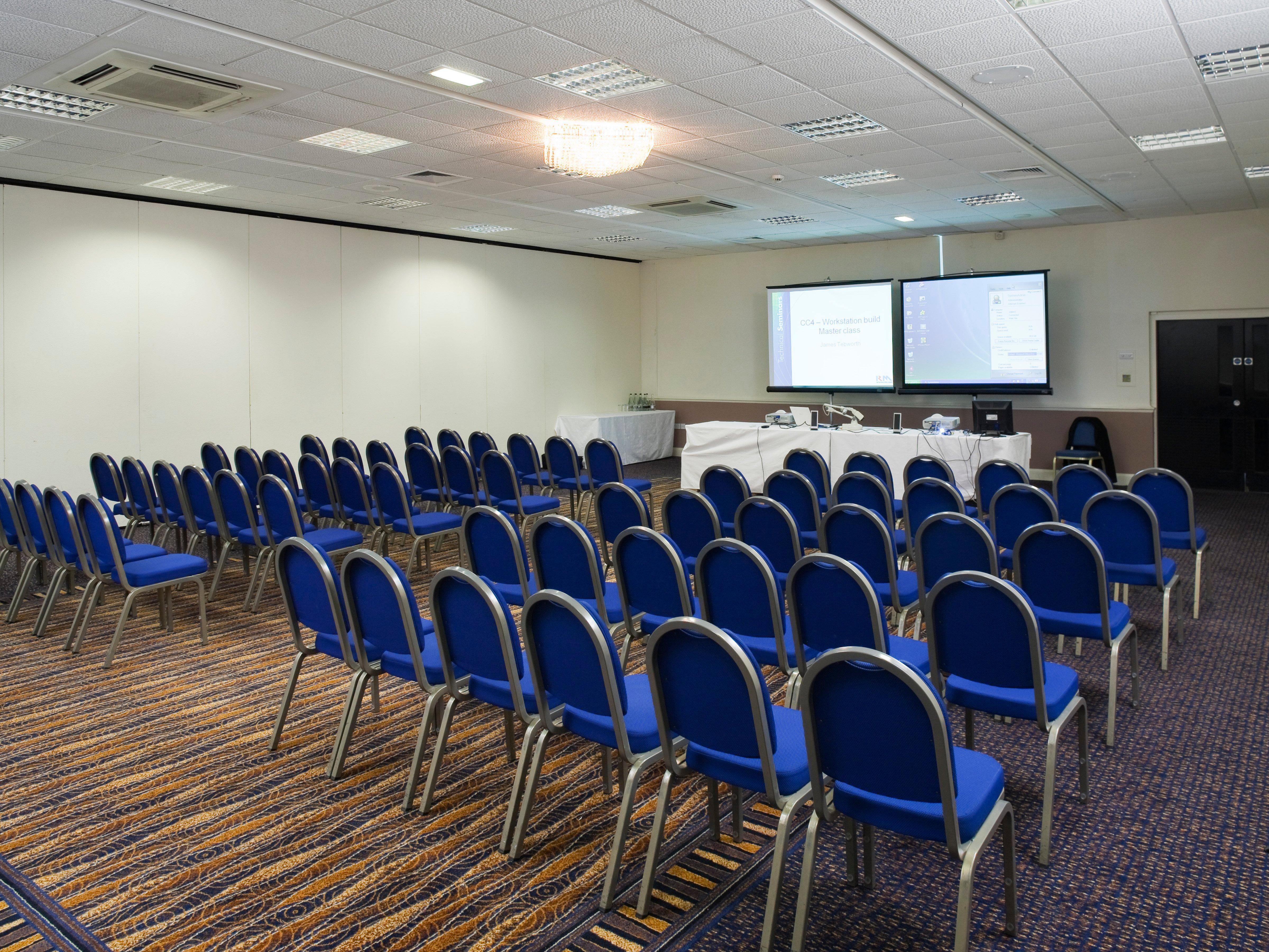 Holiday Inn Runcorn M56 Junction 12 By Ihg Esterno foto