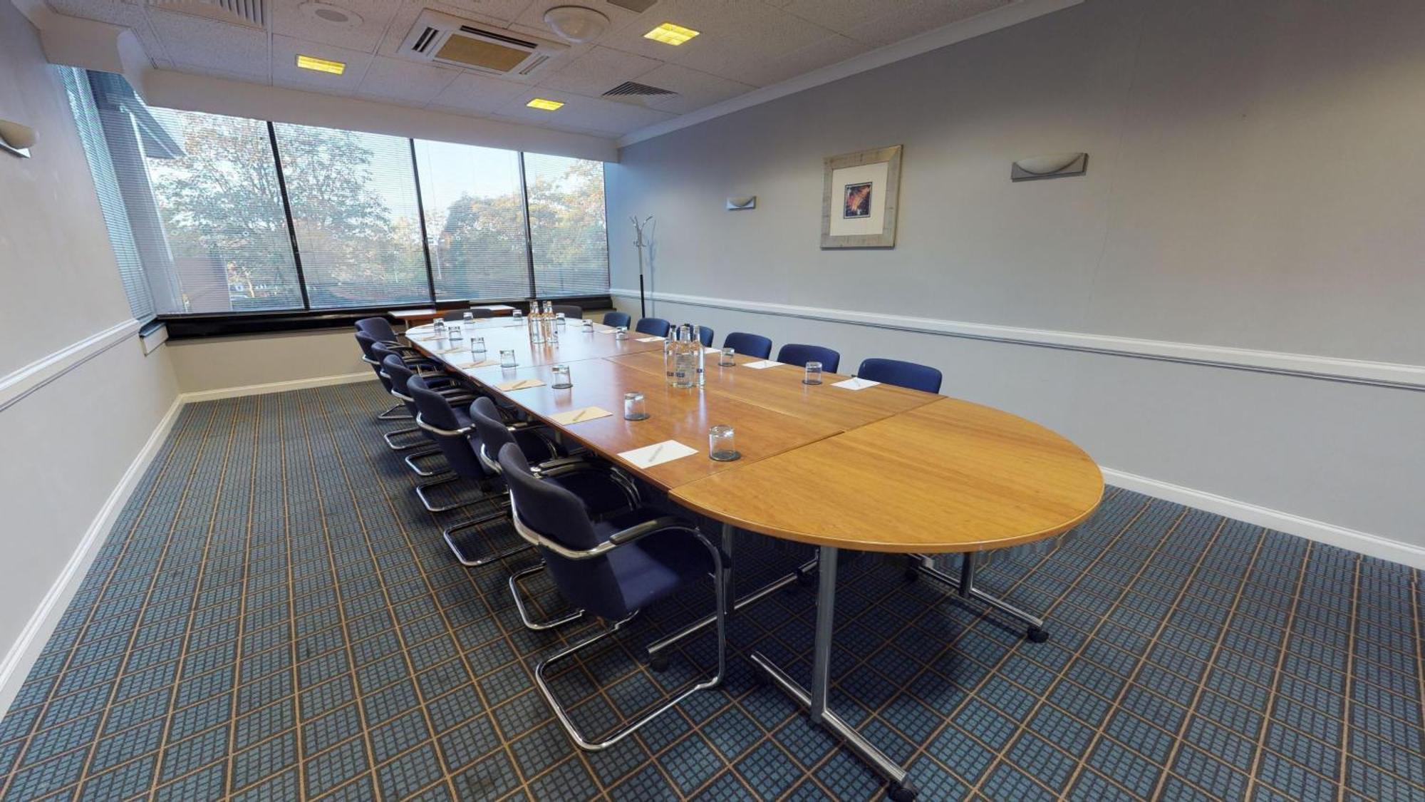 Holiday Inn Runcorn M56 Junction 12 By Ihg Esterno foto